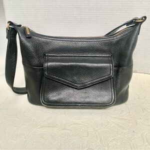 Fossil Pebbled Black Leather Shoulder Bag Excellent preowned condition